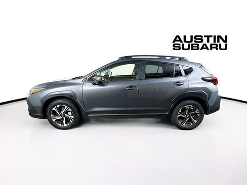 Used 2024 Subaru Crosstrek 2.0i Premium AWD/4WD image 4