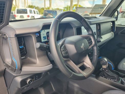 Certified 2024 Ford Bronco Black Diamond image 9