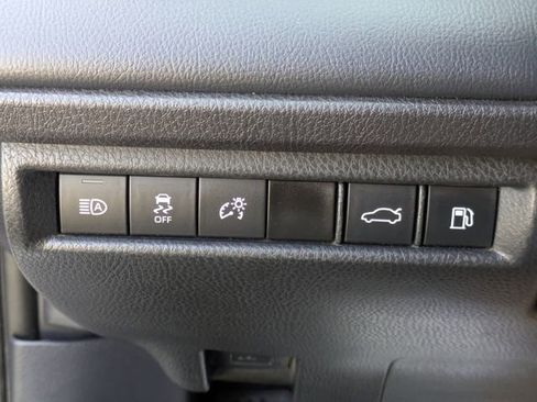 Used 2025 Toyota Camry XSE image 23