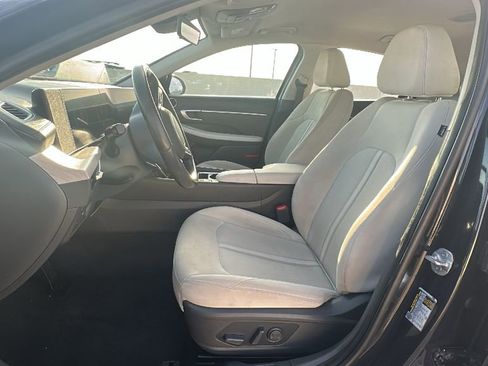 Certified 2025 Hyundai Sonata SEL image 4