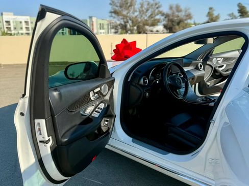 Used 2015 Mercedes-Benz C 300 4MATIC Sedan image 31