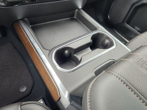 New 2026 Chevrolet Silverado 2500 High Country w/ High Country Premium Package AWD/4WD image 22