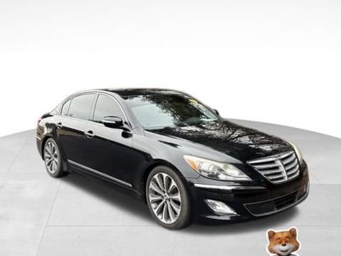Used 2013 Hyundai Genesis 5.0 R-Spec image 1