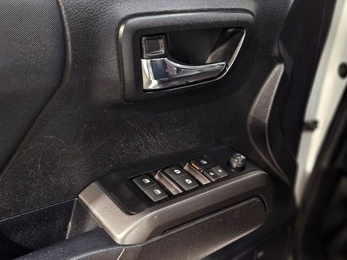 Used 2023 Toyota Tacoma TRD Pro image 21