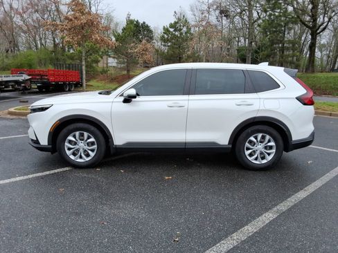 Used 2023 Honda CR-V LX image 8