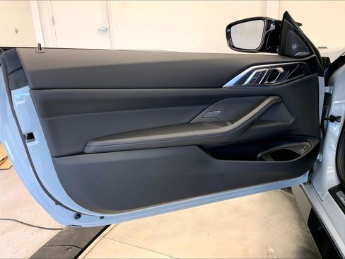 Used 2025 BMW M4 xDrive Competition w/ Executive Package image 27