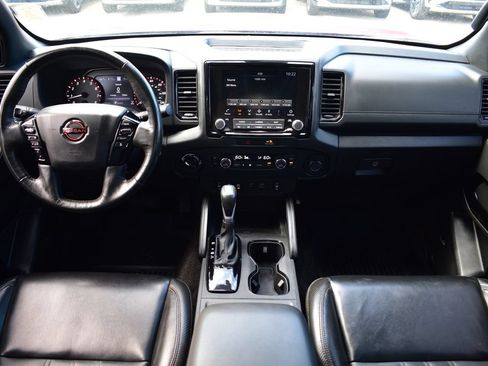Used 2022 Nissan Frontier PRO-4X w/ Pro-4X Premium Package AWD/4WD image 27