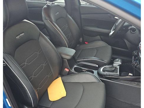 Used 2023 Kia Forte GT-Line FWD image 6