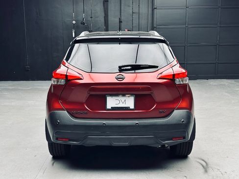 Used 2020 Nissan Kicks SV FWD image 6