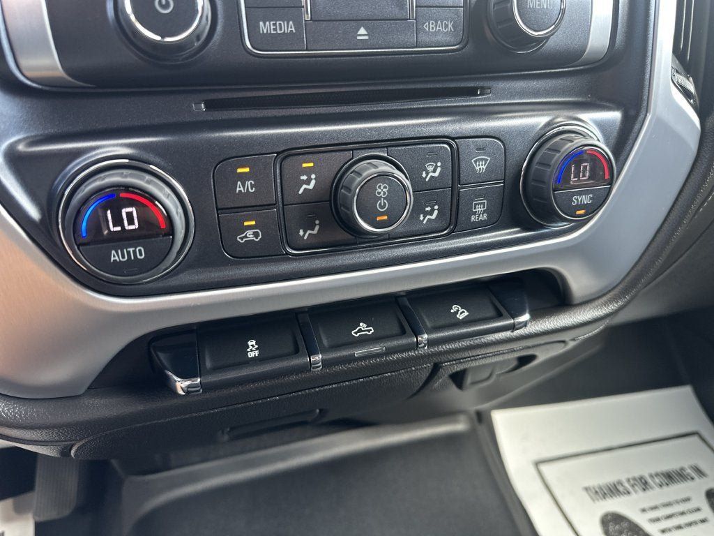 Used 2019 GMC Sierra 1500 SLE w/ SLE Value Package AWD/4WD image 24