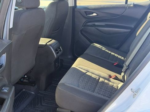 Used 2023 Chevrolet Equinox LT FWD image 18