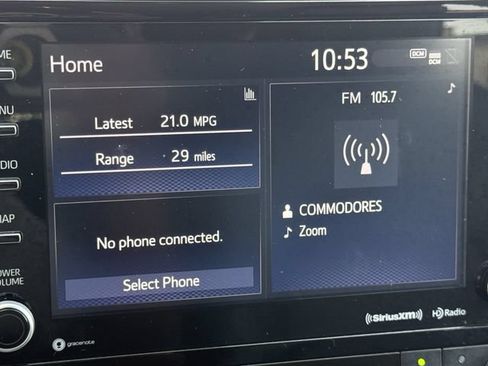 Used 2022 Toyota Highlander XLE AWD/4WD image 19