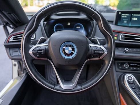 Used 2019 BMW i8 Coupe AWD/4WD image 31
