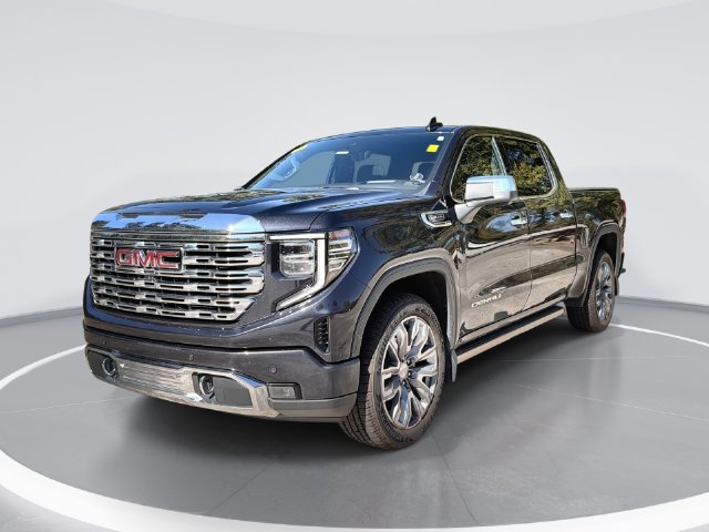 Used 2023 GMC Sierra 1500 Denali w/ Denali Reserve Package AWD/4WD image 1