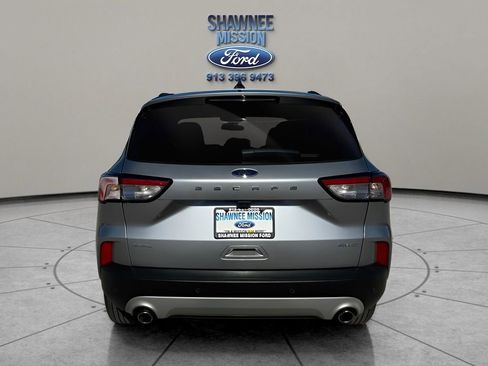 Used 2022 Ford Escape SEL image 6