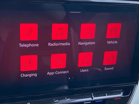 Certified 2023 Volkswagen ID.4 2WD image 16