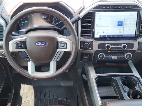Used 2022 Ford F250 King Ranch w/ King Ranch Ultimate Package AWD/4WD image 26