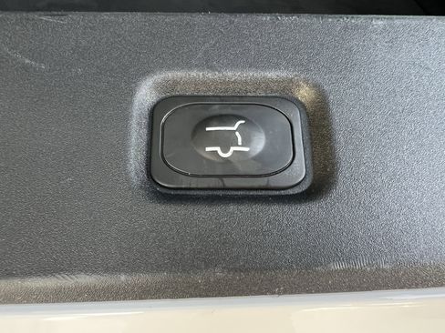 Used 2025 Ford Expedition Max Active image 57