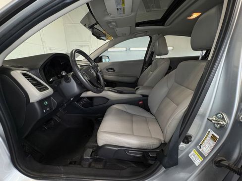 Used 2016 Honda HR-V EX-L image 11
