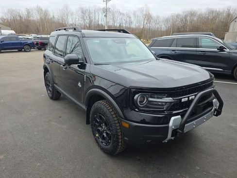 New 2025 Ford Bronco Sport Outer Banks w/ Sasquatch Outer Banks Package AWD/4WD image 4