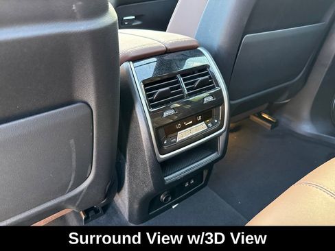 Used 2024 BMW X5 xDrive40i w/ Premium Package image 26