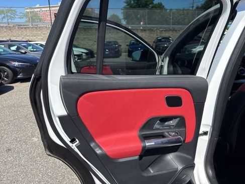 Used 2023 Mercedes-Benz GLA 45 AMG 4MATIC image 33