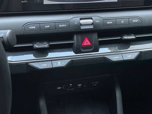 Used 2025 Kia K4 EX FWD image 18