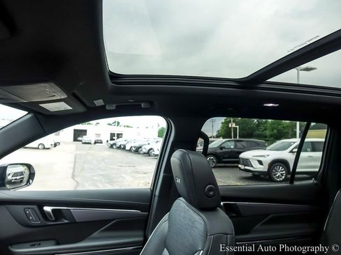 New 2026 Buick Enclave Sport Touring w/ Power Package image 11