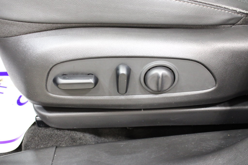 Used 2022 Buick Encore GX Select FWD image 18
