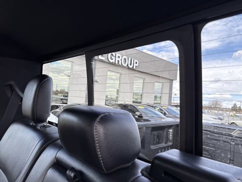 Used 2022 Ford F150 Lariat w/ Equipment Group 502A High image 28