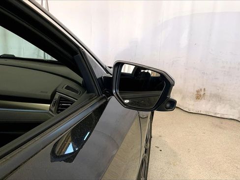 Used 2018 Honda Civic EX image 11