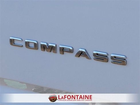 Certified 2016 Jeep Compass High Altitude image 10