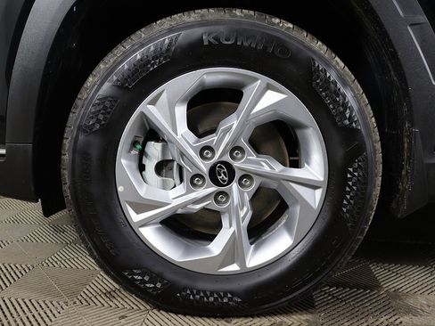 Certified 2024 Hyundai Tucson SE image 17