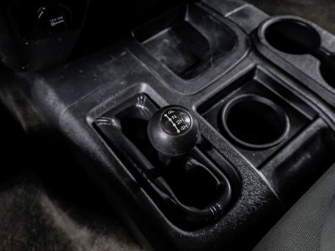 Used 2017 RAM 2500 Tradesman w/ Chrome Appearance Group image 22