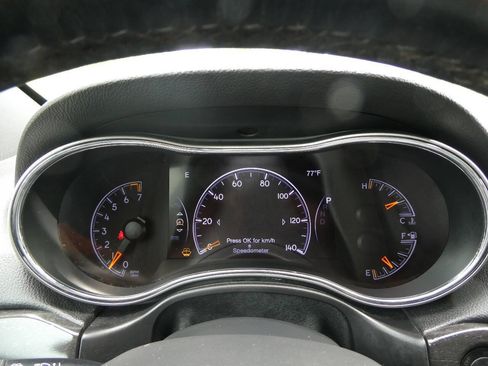 Used 2018 Jeep Grand Cherokee Limited AWD/4WD image 14
