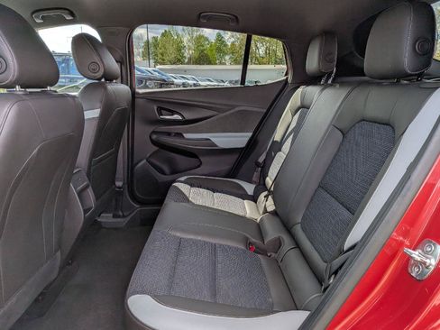 Used 2024 Buick Envista Preferred w/ Convenience I Package FWD image 19