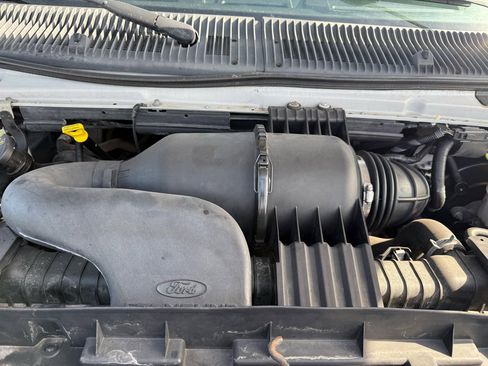 Used 2009 Ford E-150 and Econoline 150 E-150 image 18