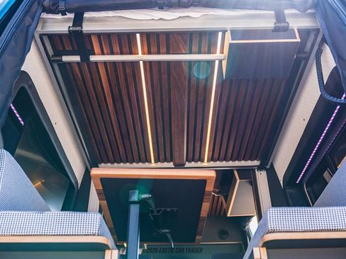 Used 2024 Mercedes-Benz Sprinter 2500 image 57