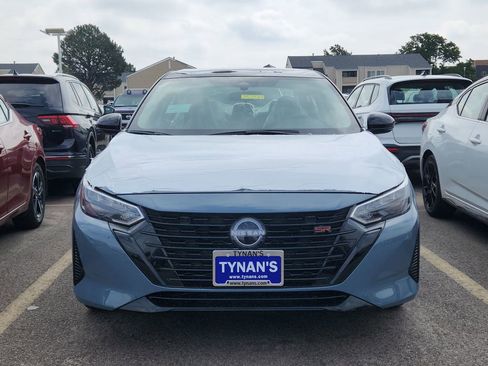 New 2025 Nissan Sentra SR w/ Midnight Edition image 2