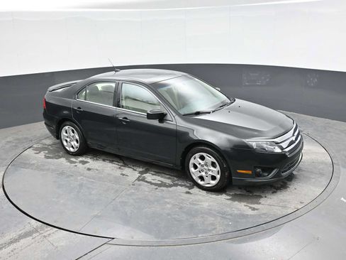 Used 2010 Ford Fusion SE FWD image 18