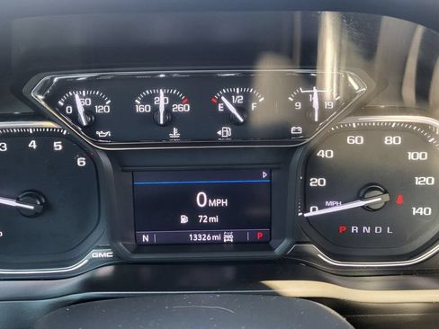 Used 2021 GMC Sierra 1500 SLT w/ X31 Off-Road Package AWD/4WD image 29