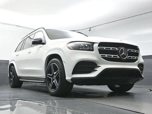 Used 2023 Mercedes-Benz GLS 450 4MATIC image 42