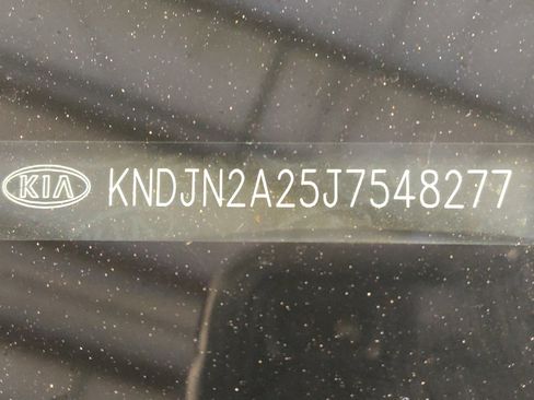 Used 2018 Kia Soul FWD image 33