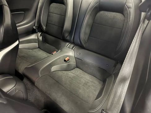 Used 2020 Ford Mustang Shelby GT500 w/ Technology Package RWD image 19