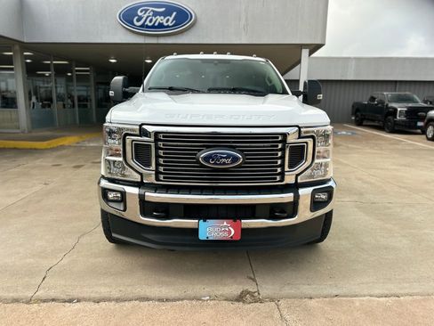 Used 2022 Ford F350 XLT w/ XLT Value Package image 8