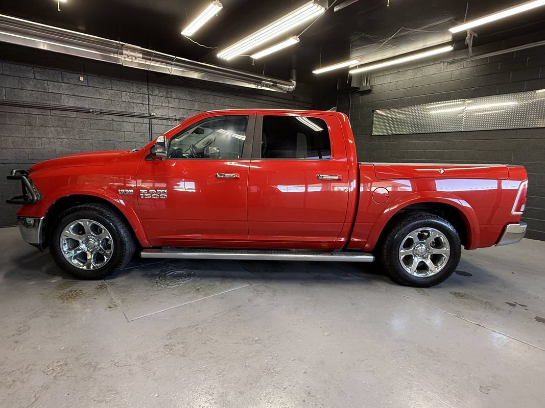 Used 2015 RAM 1500 Laramie w/ Convenience Group AWD/4WD image 8