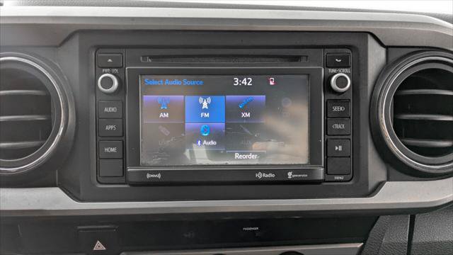Used 2017 Toyota Tacoma SR5 RWD image 30