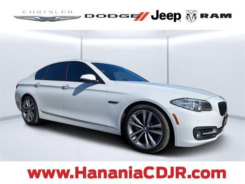 Used 2016 BMW 528i xDrive 528i xDrive image 1