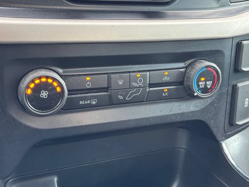 Used 2021 Ford F150 XLT AWD/4WD image 21