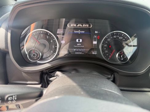 Used 2024 RAM 1500 Big Horn AWD/4WD image 26